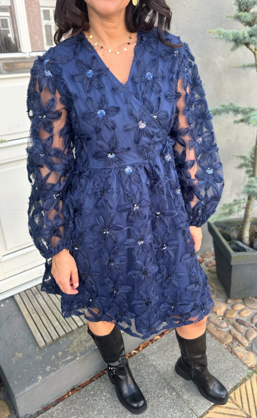 Say INA Copenhagen Kjole - Malina Wrap - Navy Blue Flower