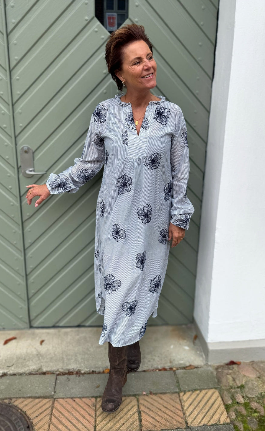 Say INA Copenhagen Kjole - Winnie New LS - Blue Striped W. Navy Flowers