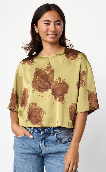 Sisters Point Top - VANESSA-TOP1 - Moss Flower