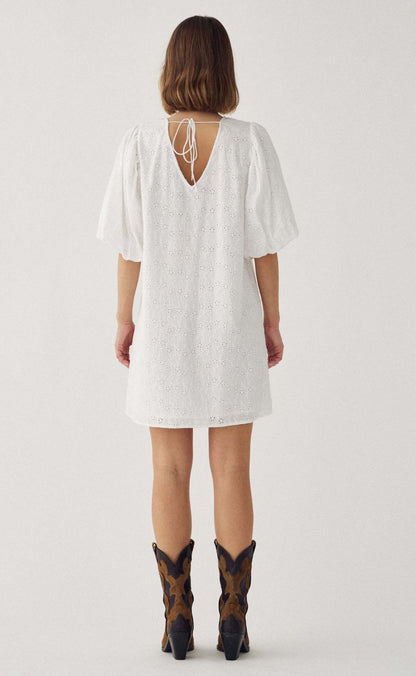 Noella Kjole - Pastis Short - White