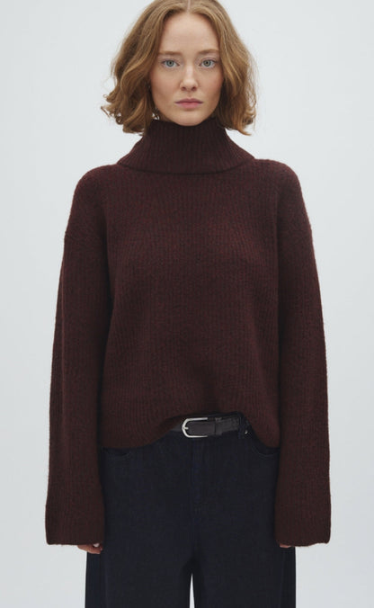 MbyM Strik - Kemina-M - Deep Maroon Mix