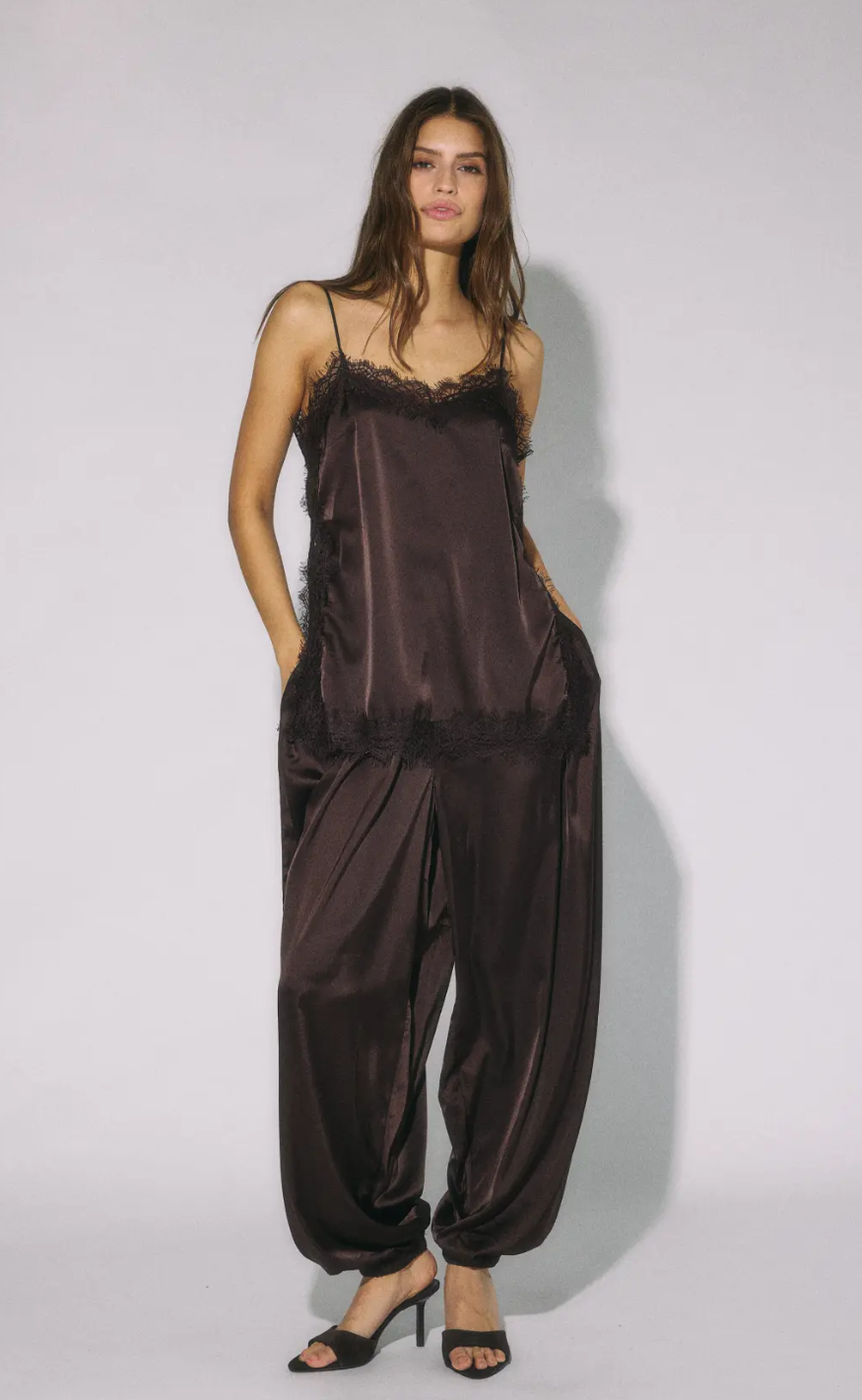 Noisy May Bukser - Louise Satin Balloon - Chocolate Brown