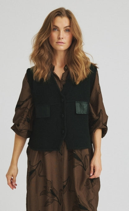 Luxzuz Vest - Zascha - Black