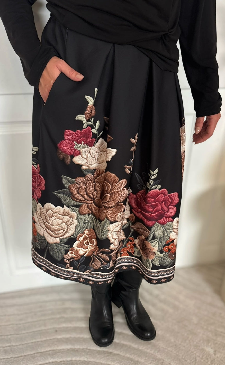 Marta Du Chateau Nederdel - Tarella - Black Flower