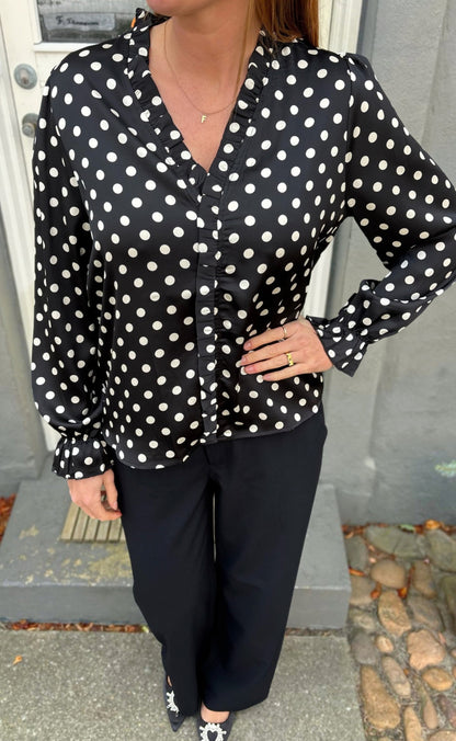 Say INA Copenhagen Bluse - Catja - Black W. White Dots