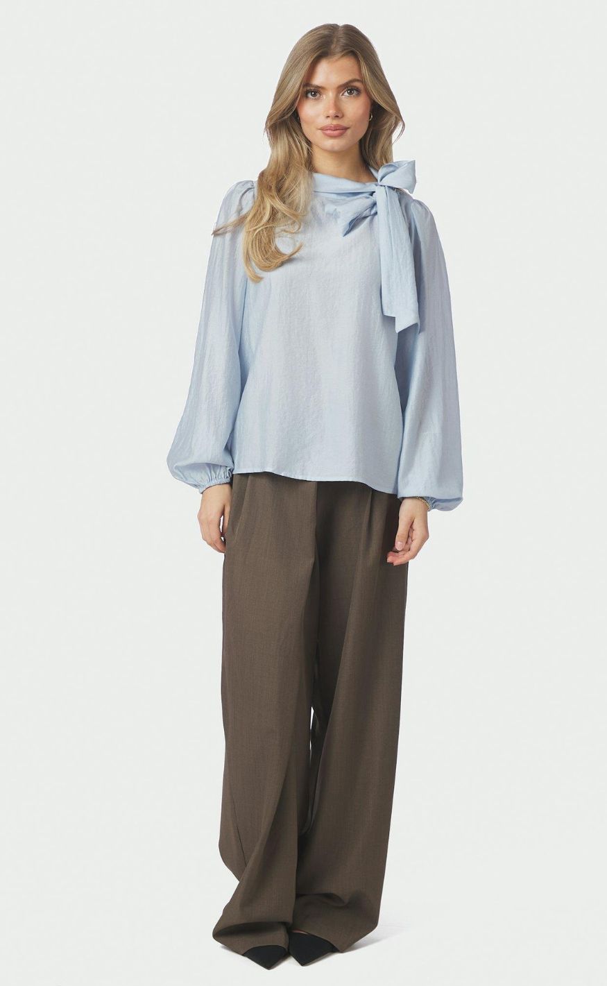 Neo Noir Bluse - Selene Crisp - Light Blue