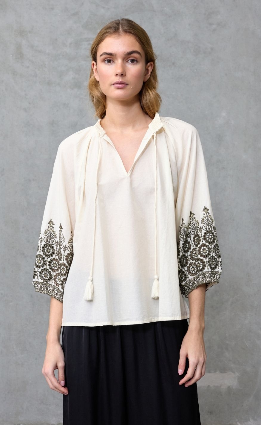 Love & Divine Bluse - Love1504 - Cream/Khaki