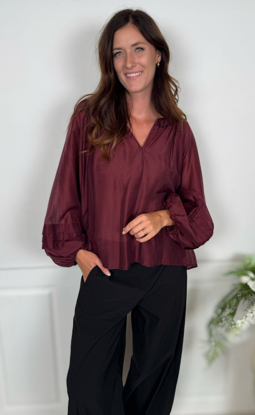 Black Colour Bluse - Linda - Plum