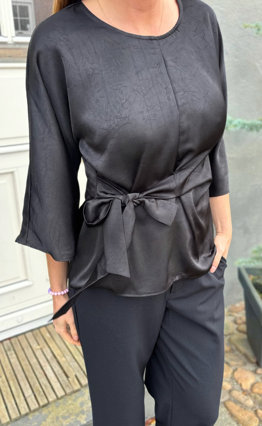 Say INA Copenhagen Bluse - Alina Tie - Black