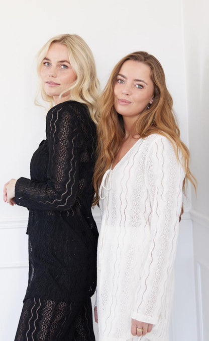 A-view Cardigan - Mona - Black