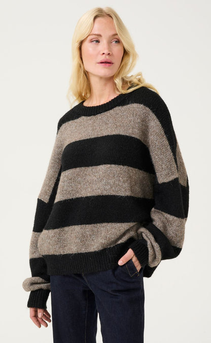 Culture Pullover - Kimmy - Black/Falcon Stripe