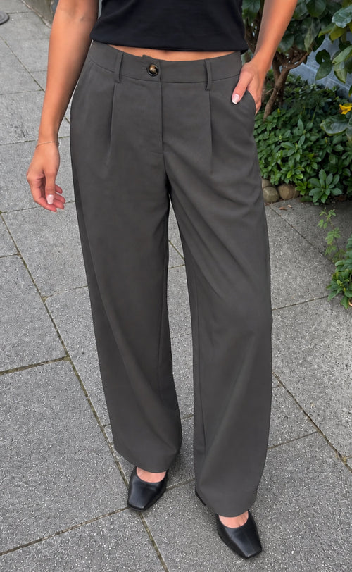 Say INA Copenhagen Bukser - Sanna - Dark Grey