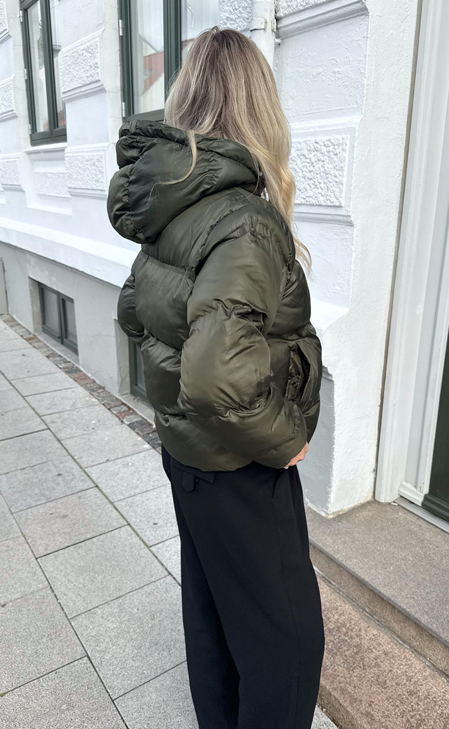 Say INA Copenhagen Jakke - Ella Puffer - Shiny Olive Green