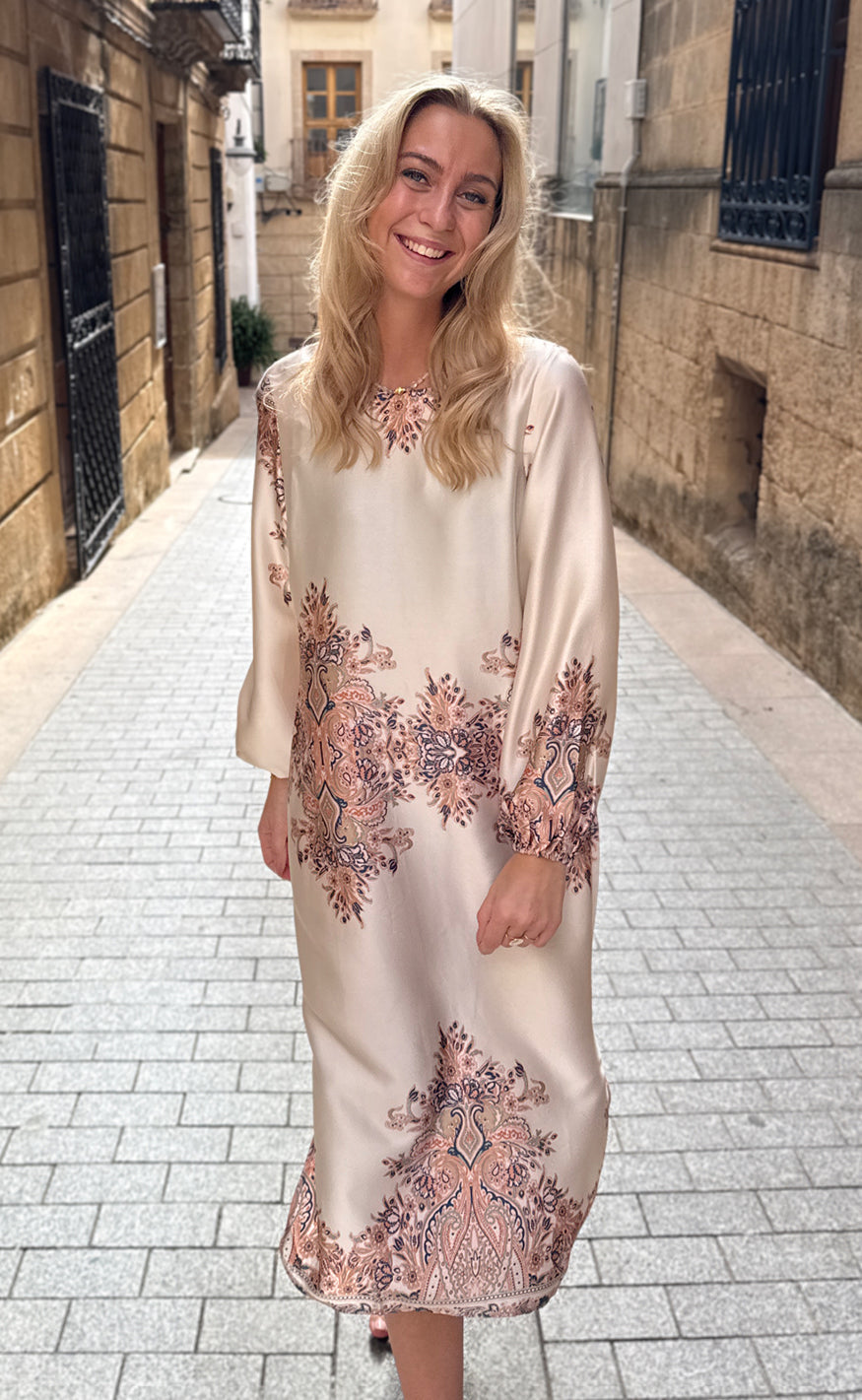 Liberté Kjole - Wennise - Creme Paisley