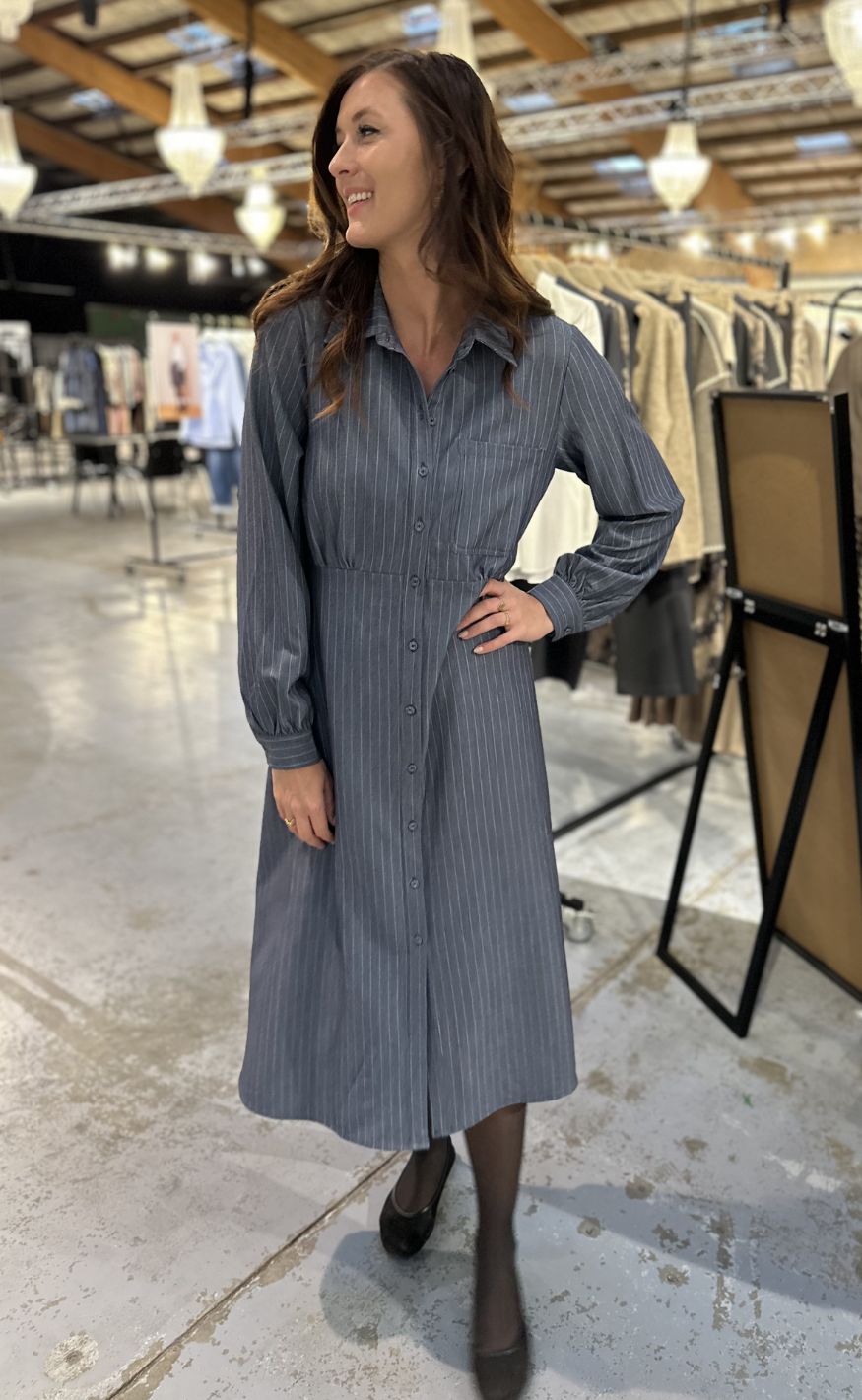 Love & Divine Kjole - Love1420-2 - Pin Stripe