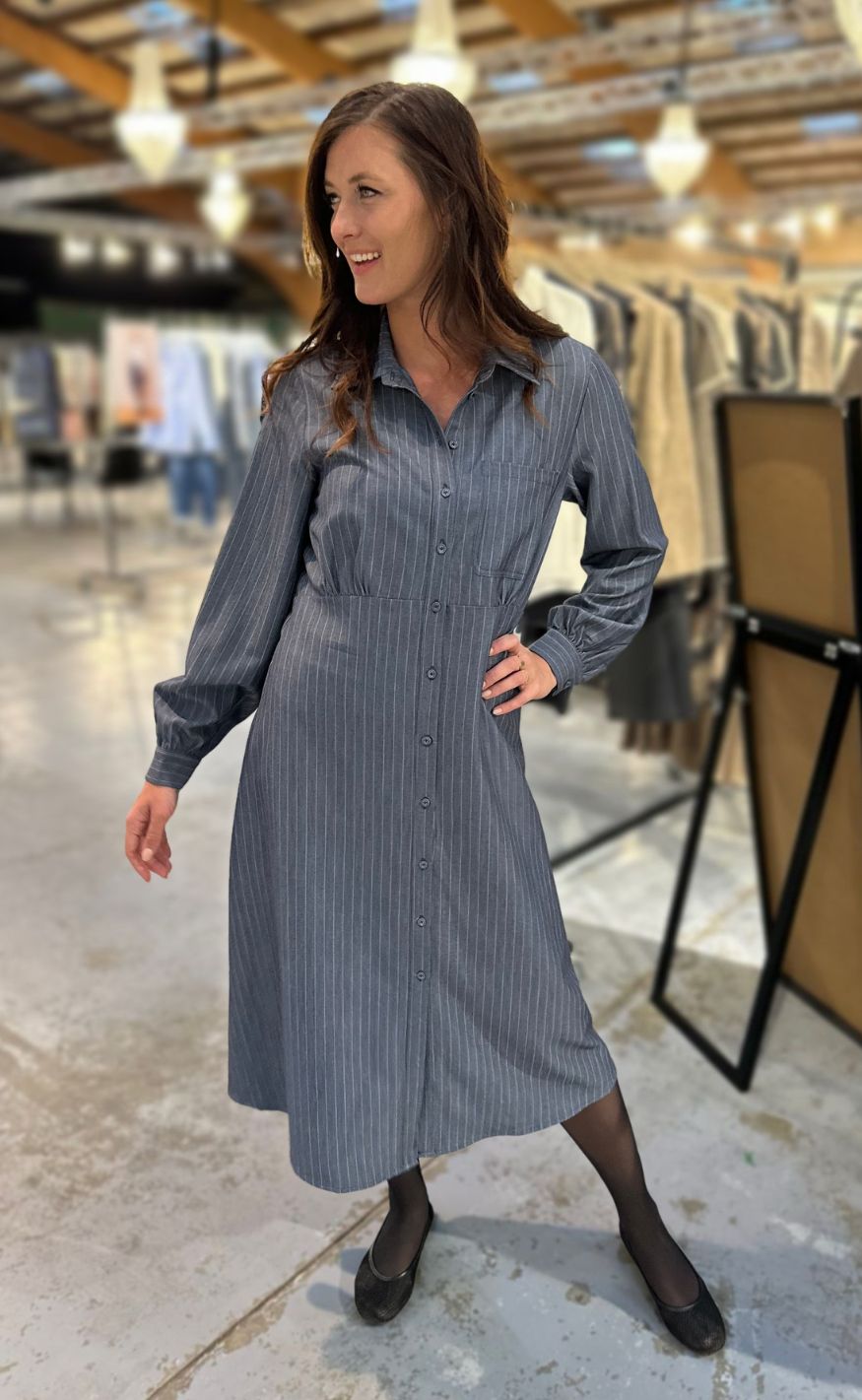 Love & Divine Kjole - Love1420-2 - Pin Stripe