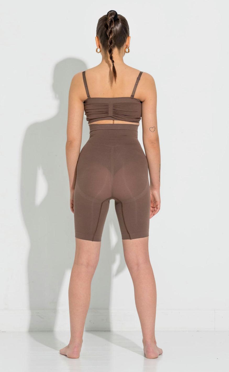 Lykkeland Ateliér Shorts -  Shaping Alturra - Chocolate