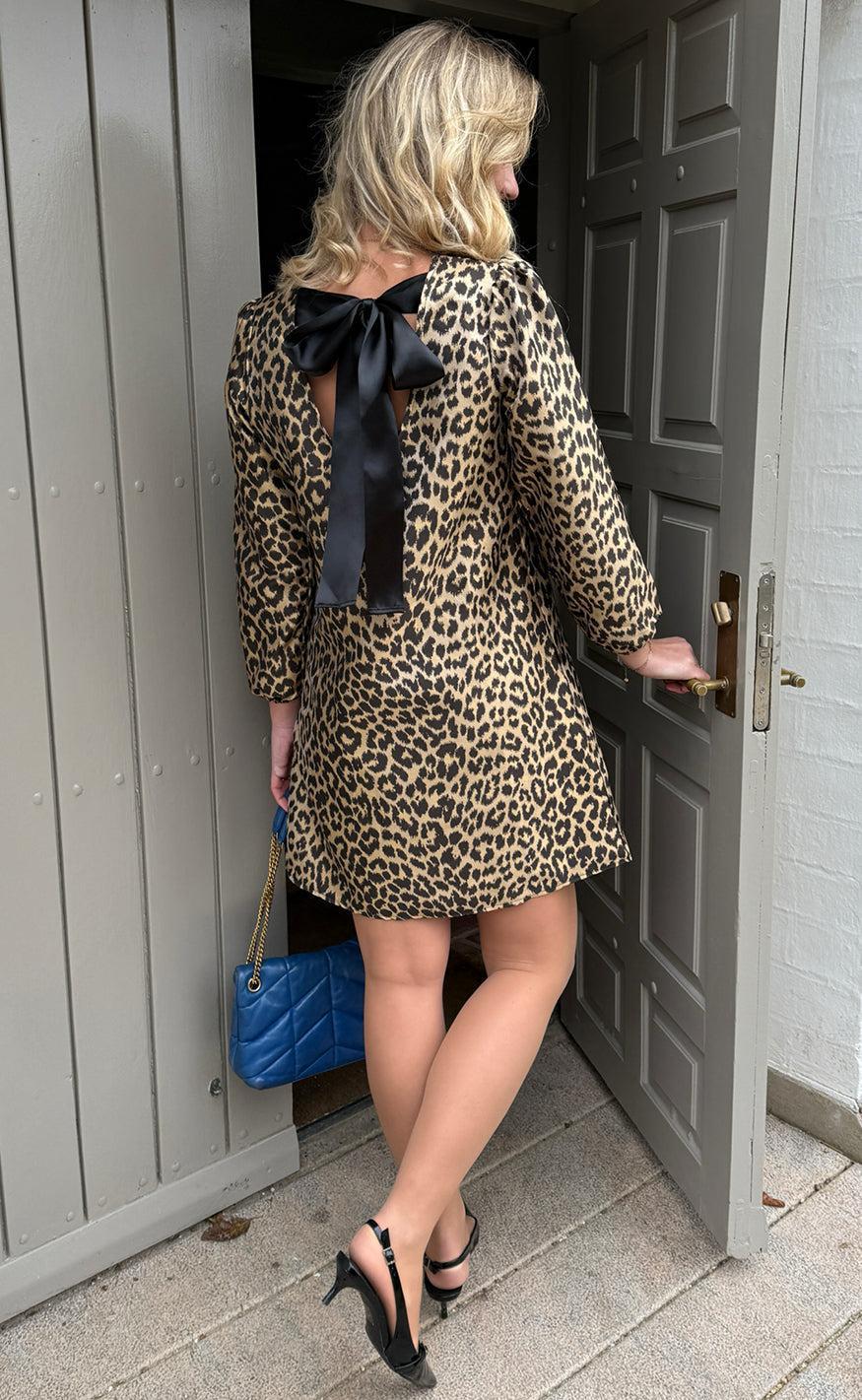 Say INA Copenhagen Kjole - Fia Short - Shiny Leopard
