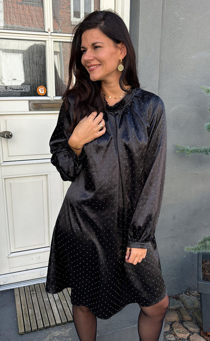 Say INA Copenhagen Kjole - Hazel - Black W. Stones