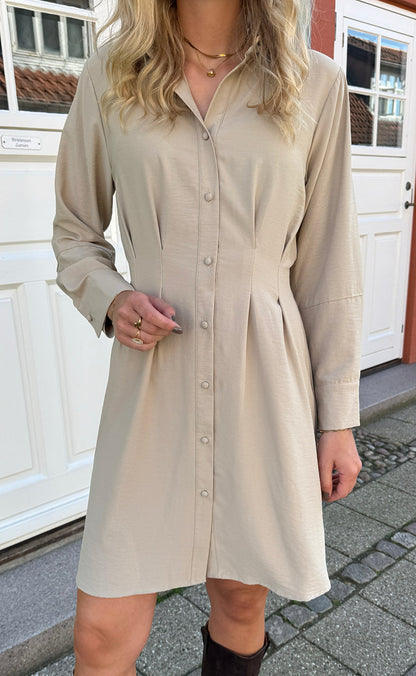 Say INA Copenhagen Kjole - Mille - Beige
