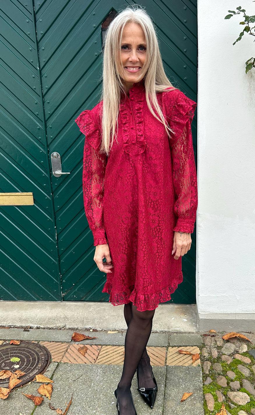 Say INA Copenhagen Kjole - Pia Lace - Bordeaux