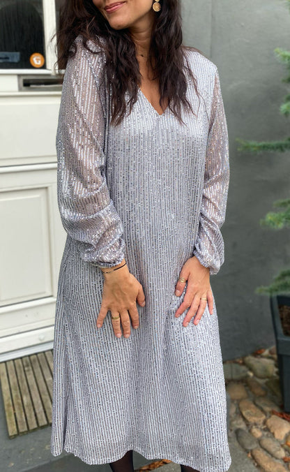 Say INA Copenhagen Kjole - Stine - Silver Sequin